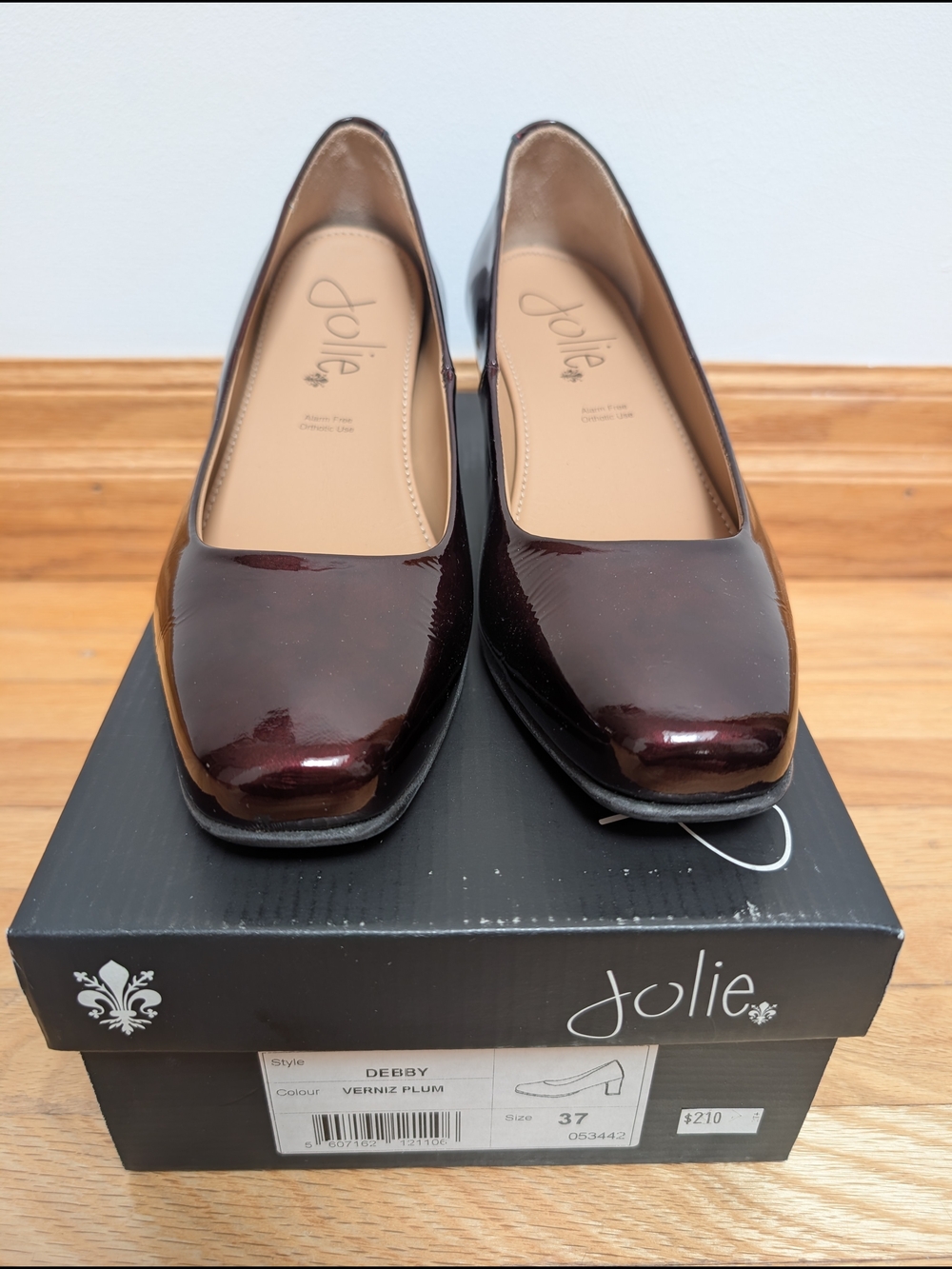 Jolie Debby Verniz Plum Women's Pump - Plum